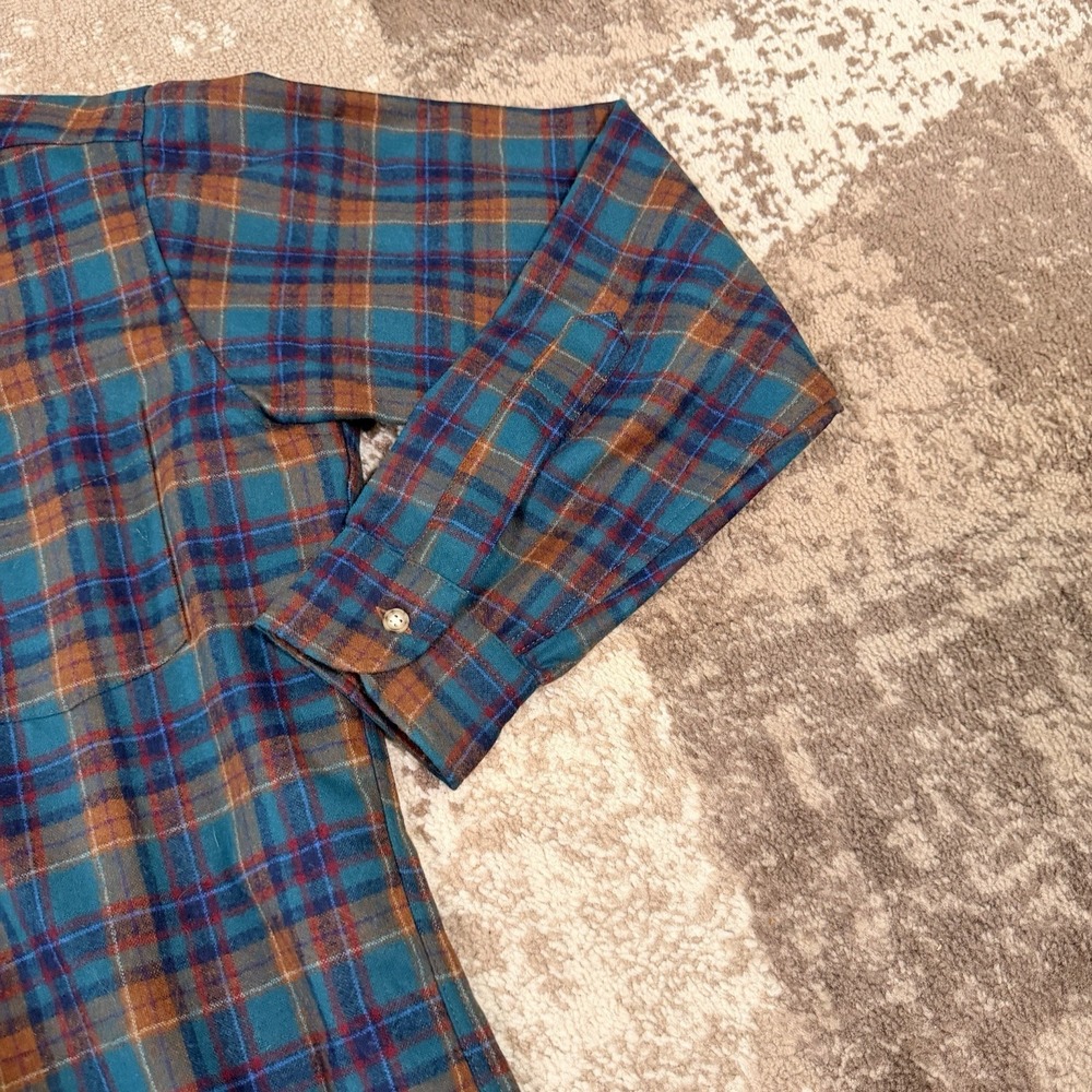 Vintage Pendleton 100% Virgin Wool Men's Medium Plaid Long Sleeve Flannel Work - Picture 4 of 10